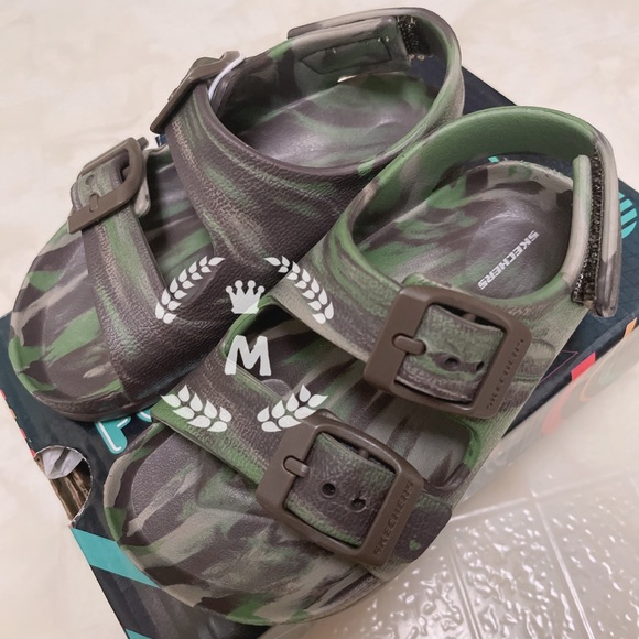 SKECHERS FOAMIES LILCALI BLAST PARTY COLORS SANDAL - Picture 7 of 15